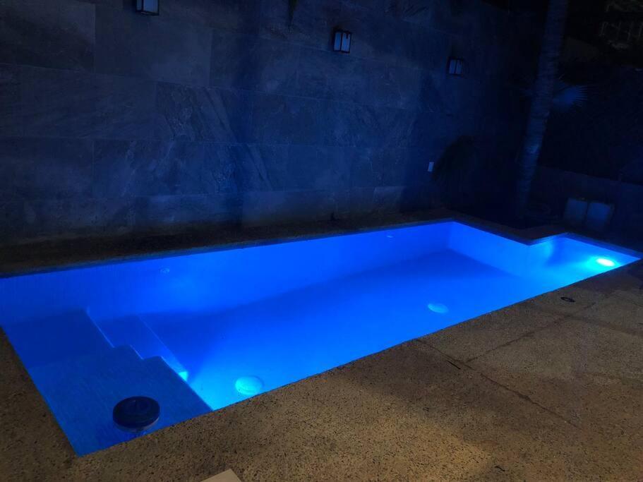 La Gloria Villa